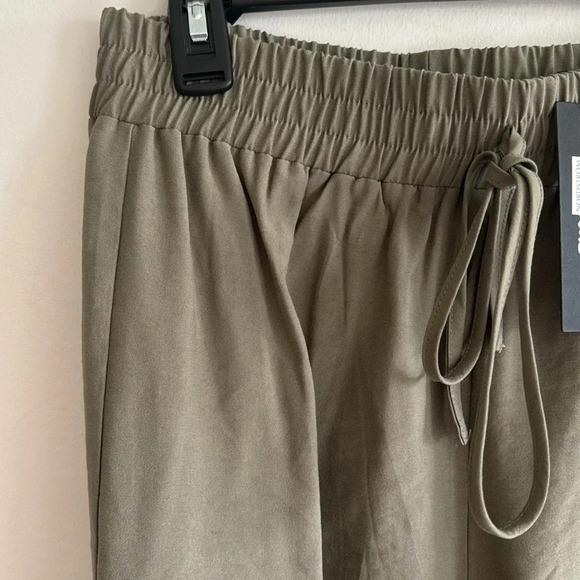 Lulu’s olive green lightweight cargo jogger pants NWT size medium - Picture 5 of 10